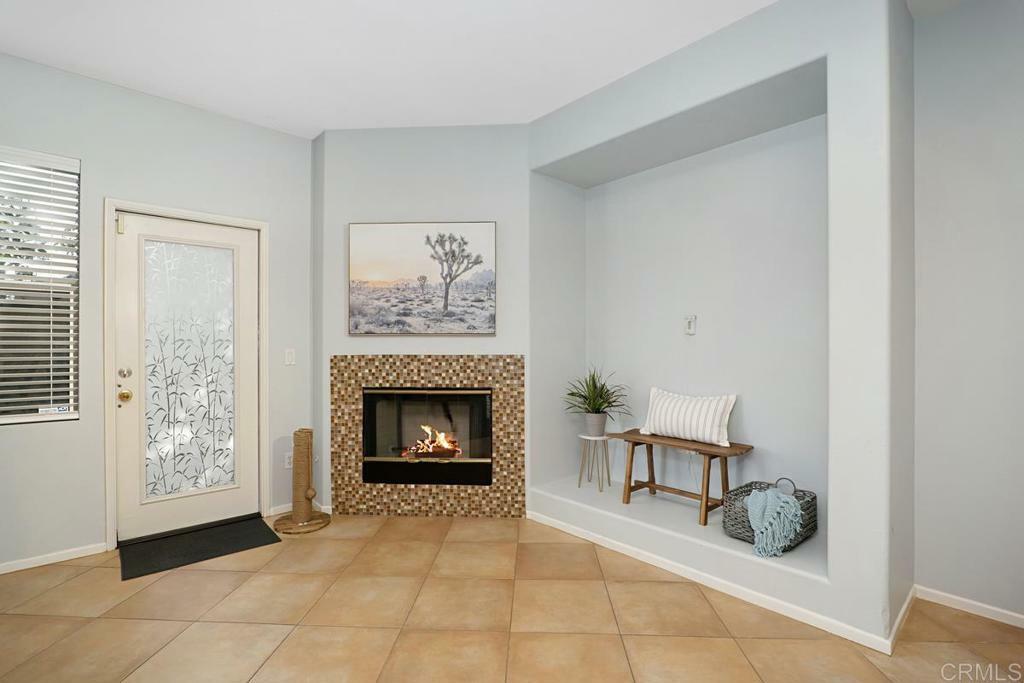 Property Photo:  629 Sumner Way 3  CA 92058 