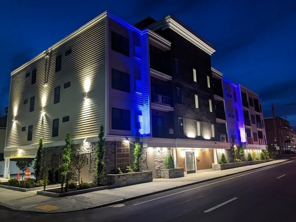 Property Photo: 1133 N Shore Rd 205 MA 02151