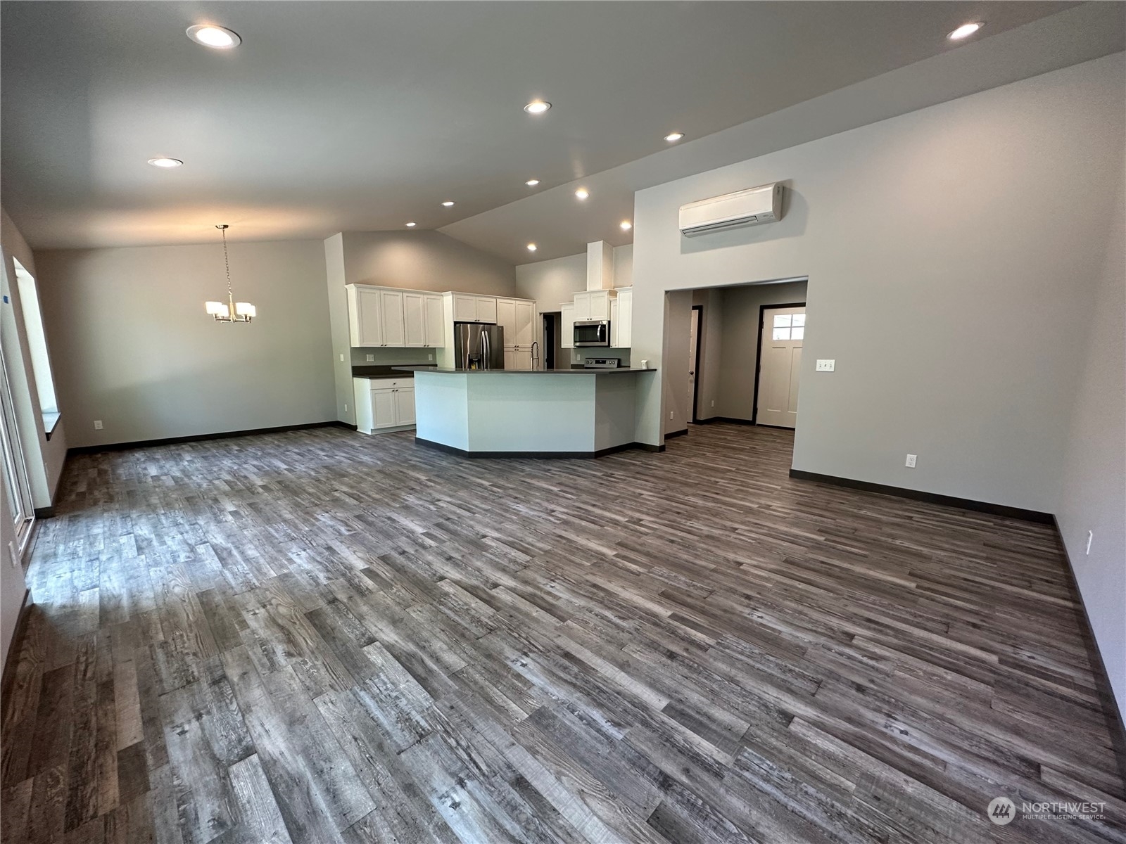 Property Photo:  2031 Virginia Avenue  WA 98239 