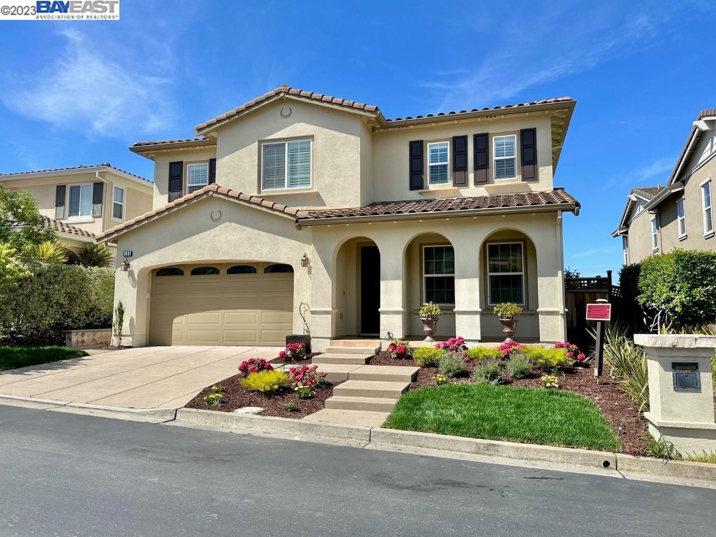 Property Photo:  125 Carrick Circle  CA 94542 