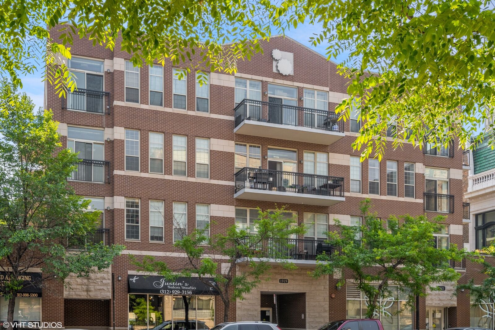 Property Photo:  1919 S Michigan Avenue 306  IL 60616 