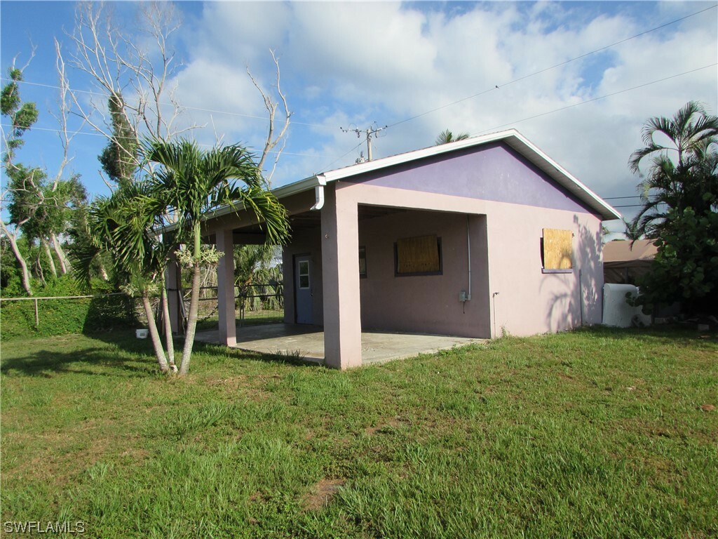 Property Photo: 5968 Bonita Road FL 33922