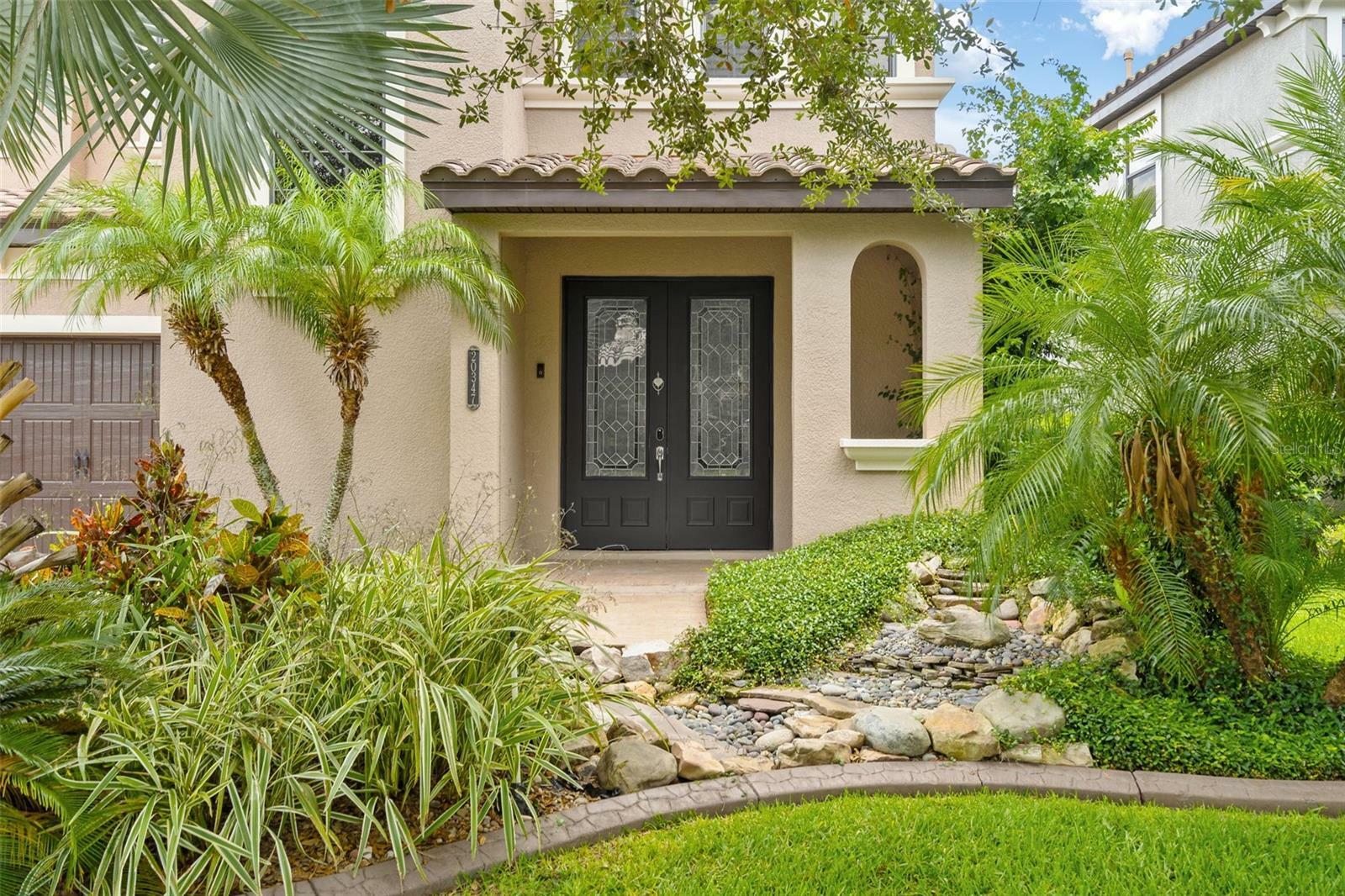 Property Photo:  20347 Chestnut Grove Drive  FL 33647 