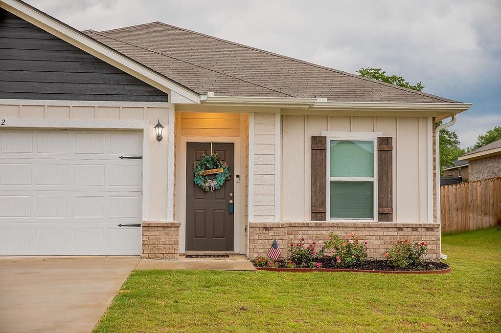 Property Photo:  17512 Stacy Street  TX 75771 