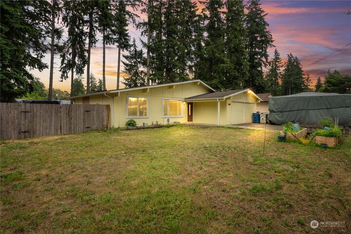 Property Photo:  31010 148th Avenue SE  WA 98042 