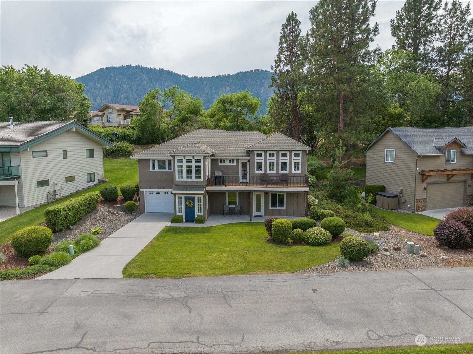 Property Photo:  103 Chelan View Drive  WA 98831 