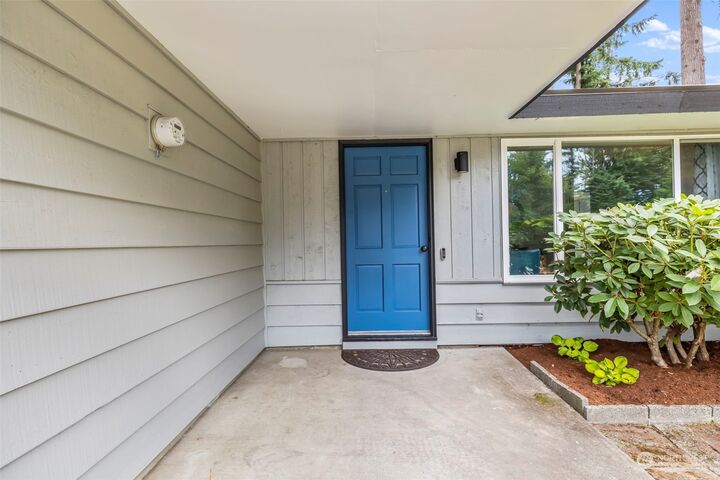Property Photo:  2034 Ponderosa Drive SE  WA 98366 