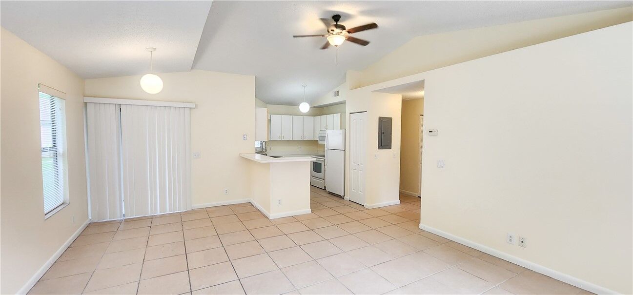 Property Photo:  2820 Stoneway Lane C  FL 34982 