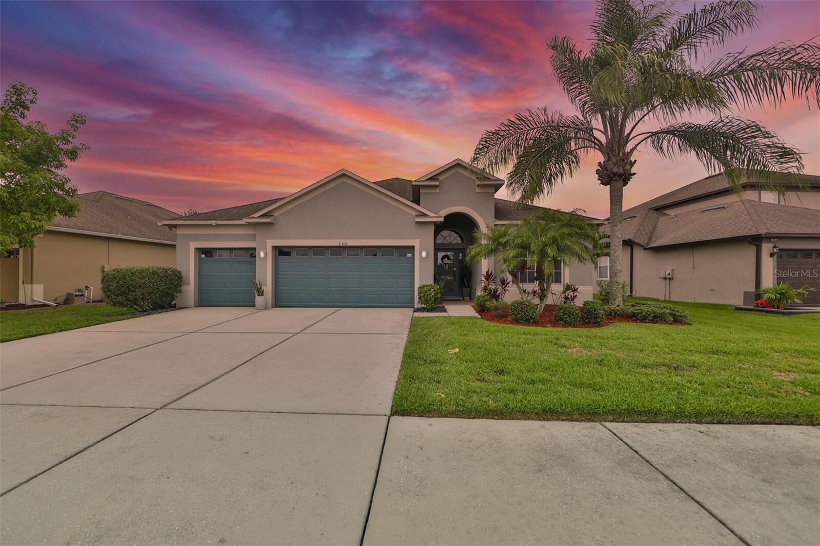 Property Photo:  31408 Bridgegate Drive  FL 33545 