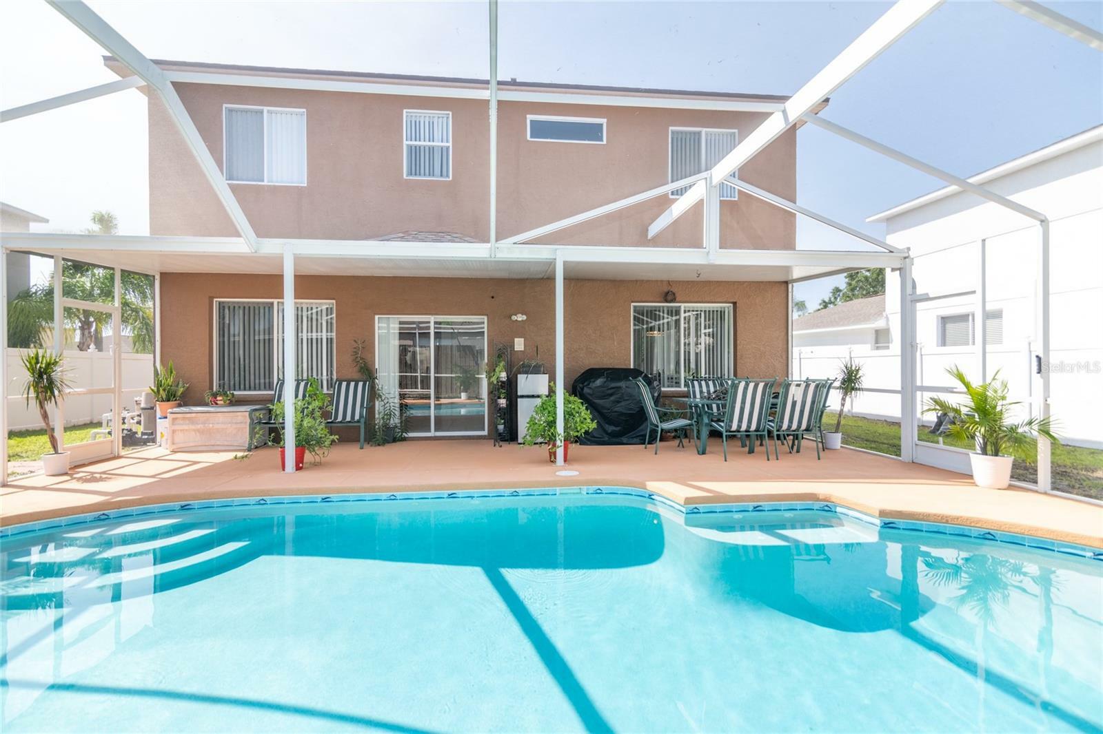 Property Photo:  10911 Sailbrooke Drive  FL 33579 