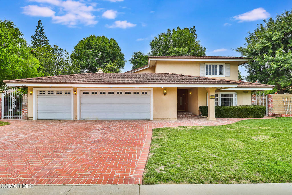 Property Photo:  18821 Salt Lake Place  CA 91326 