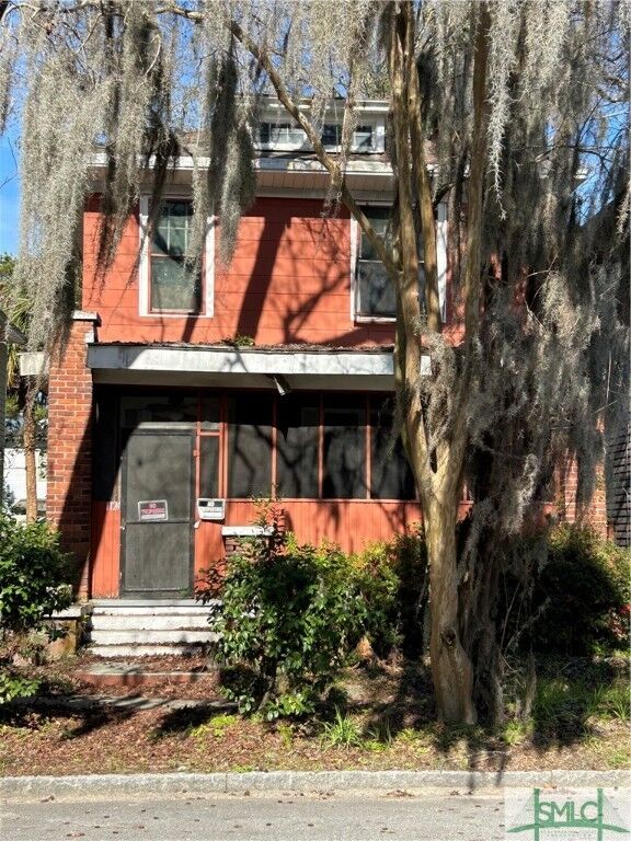 Property Photo: 1124 E 32nd Street GA 31404