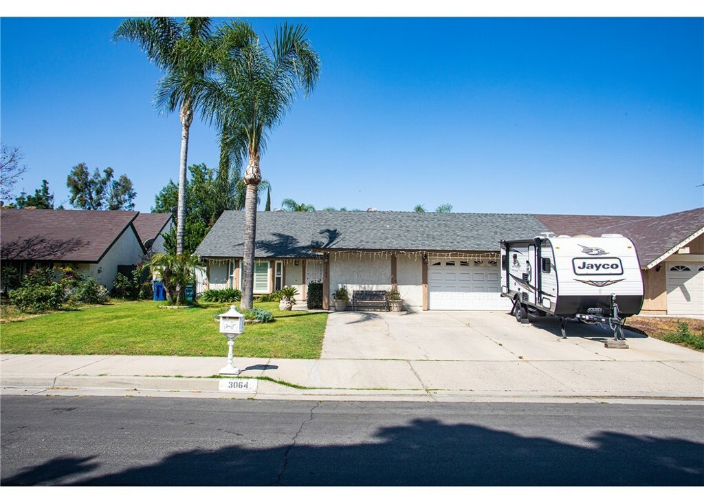 Property Photo:  3064 Hoya Place  CA 92503 