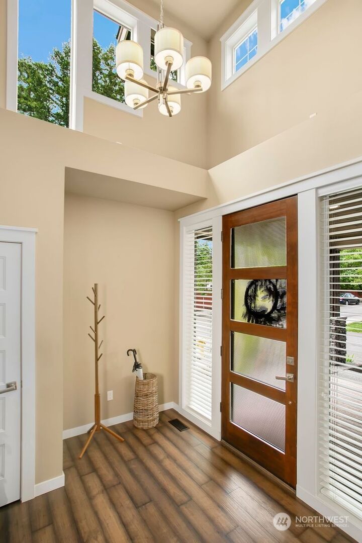 Property Photo:  28476 238th Avenue SE  WA 98038 