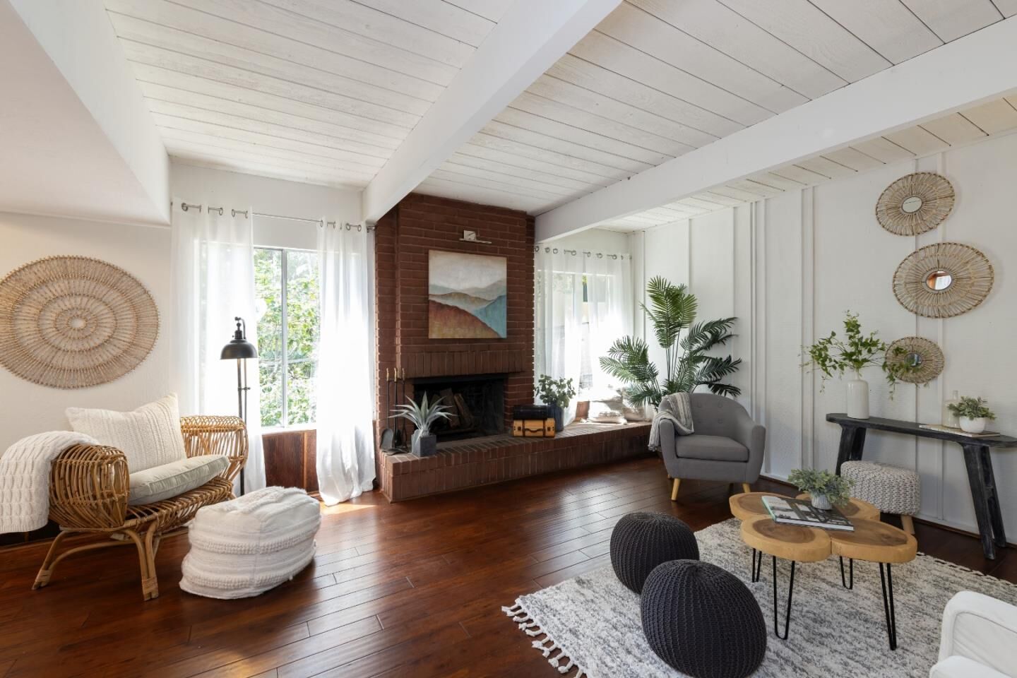 Property Photo:  407 Ewell Court  CA 95003