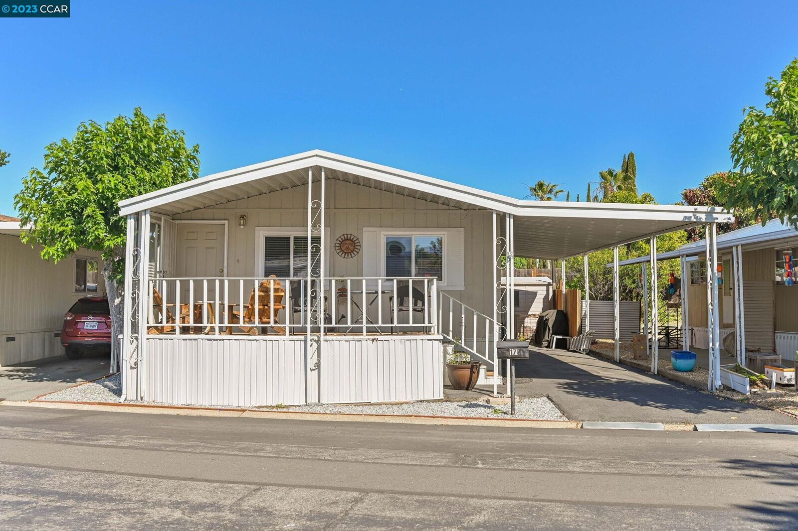 Property Photo: 17 Galloway Dr CA 94518