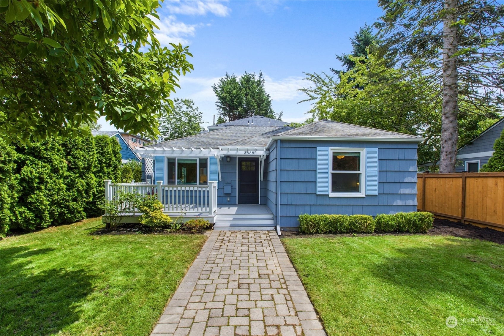 Property Photo: 3838 35th Avenue W WA 98199