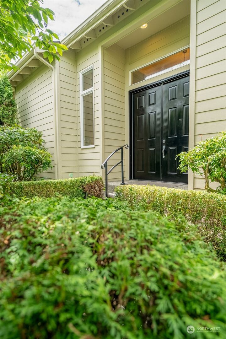 Property Photo:  11229 NE 116th Place  WA 98034 