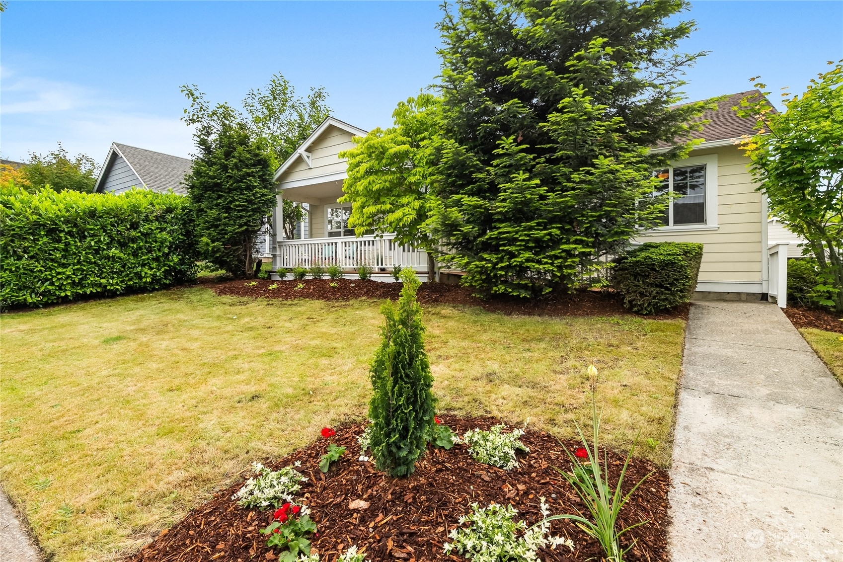 Property Photo:  6185 Lincoln Drive  WA 98248 