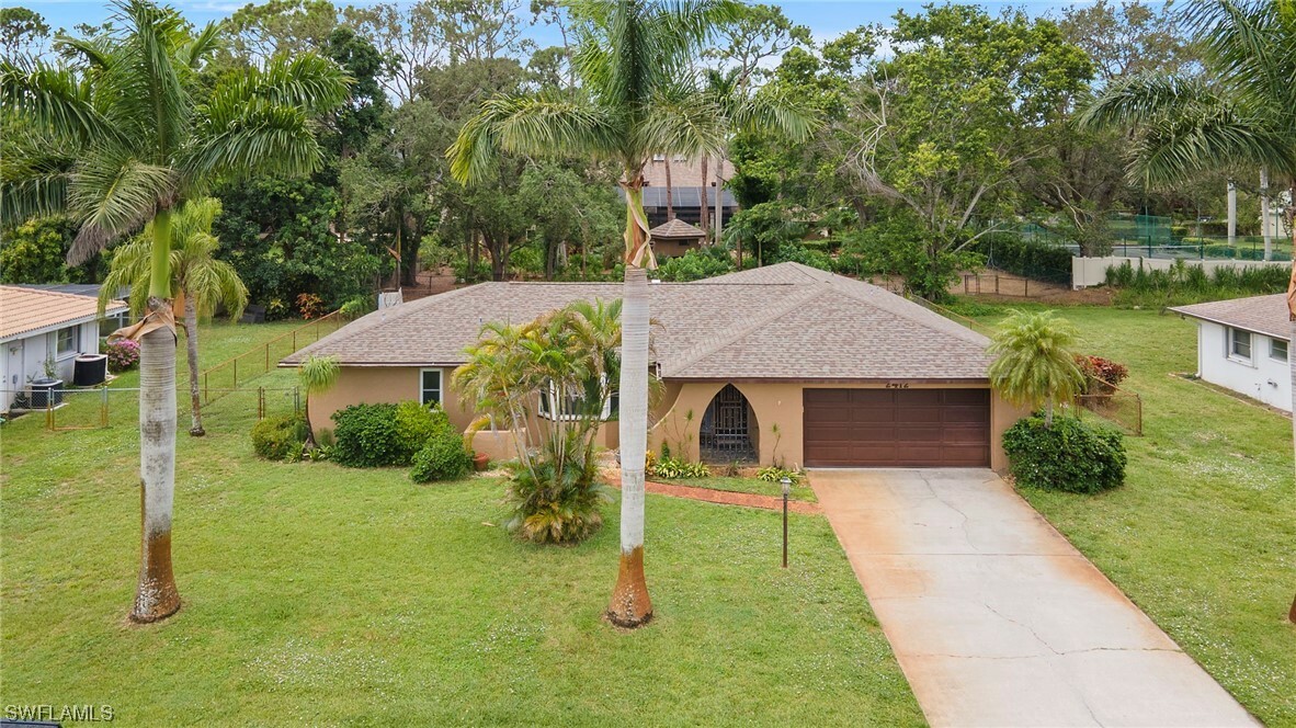 Property Photo:  2412 La Salle Avenue  FL 33907 