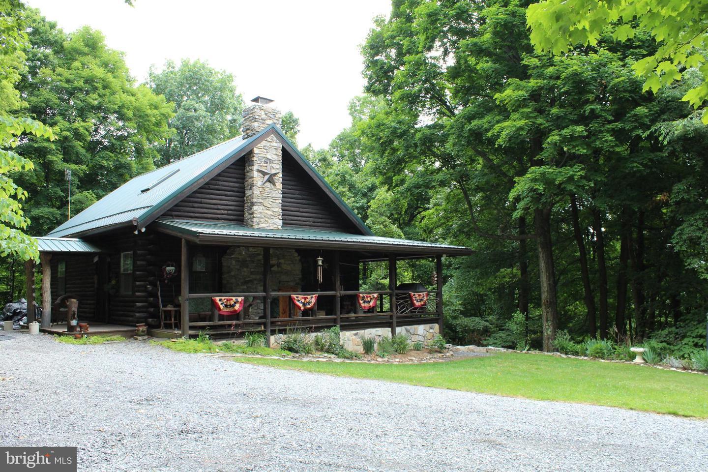 Property Photo: 3630 Todd Pass PA 16657