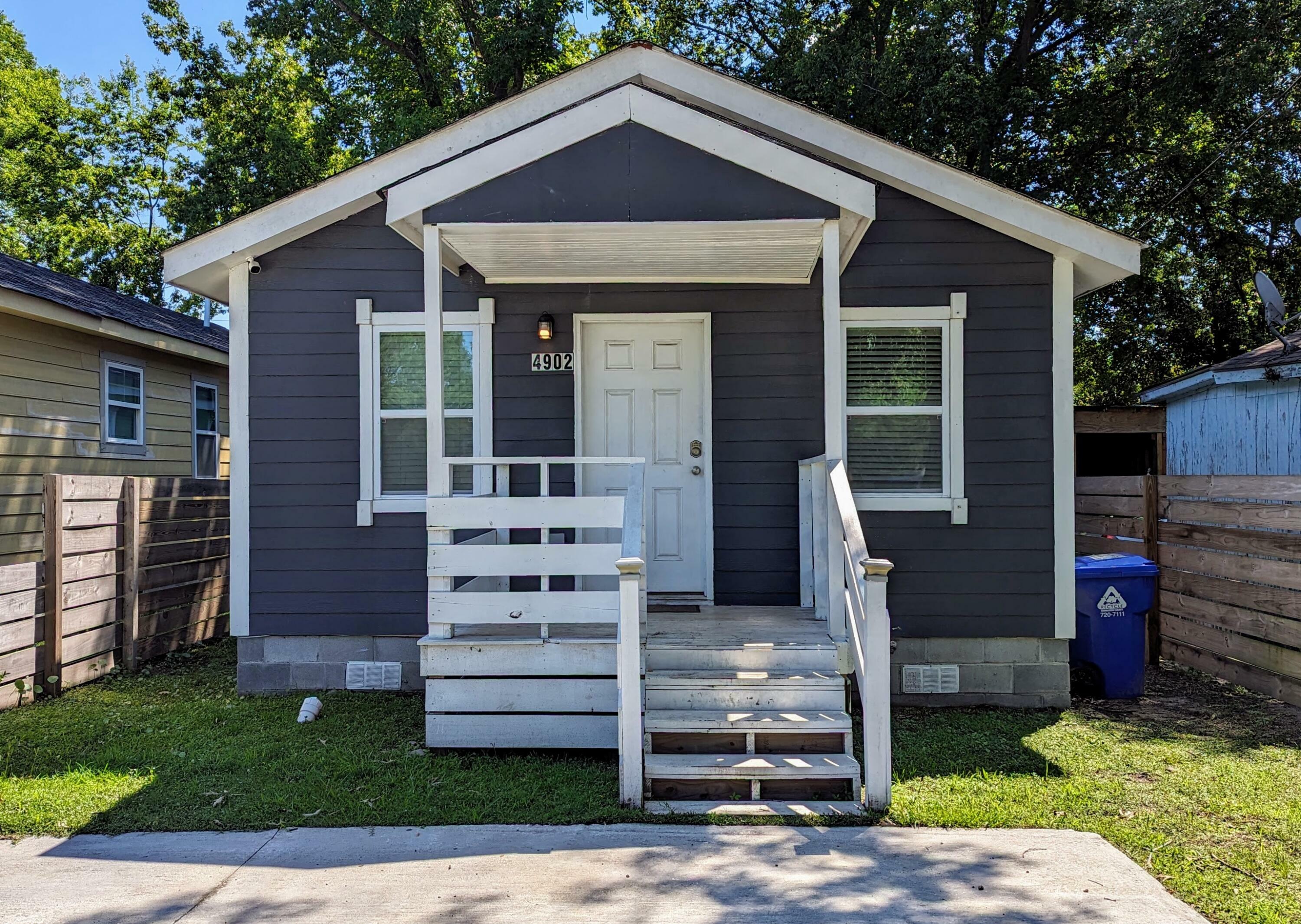 Property Photo:  4902 Gaynor Avenue  SC 29405 