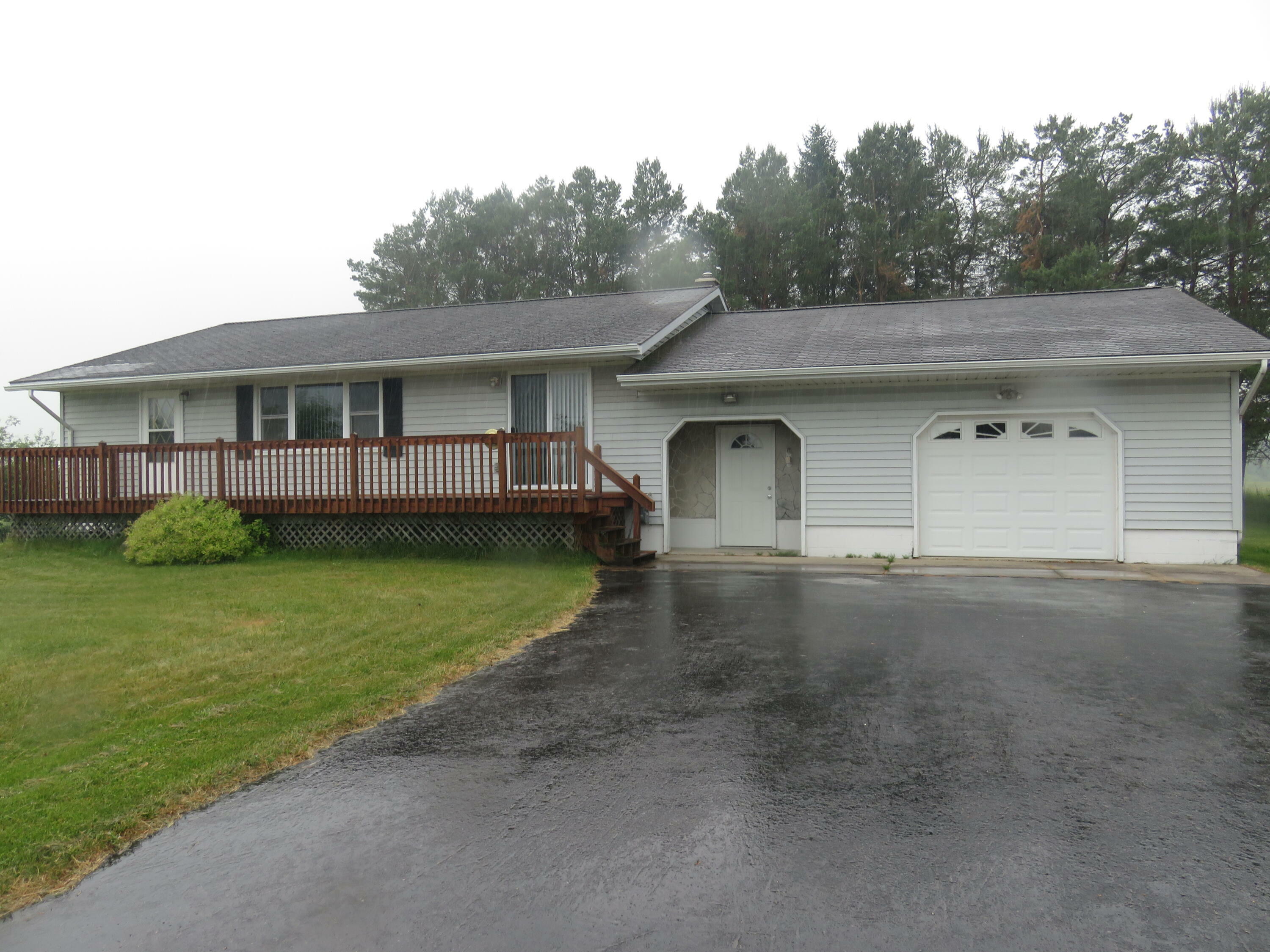 9312 N M-117  Engadine MI 49827 photo