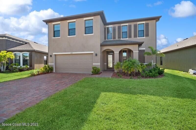 Property Photo:  4567 Broomsedge Circle  FL 32904 