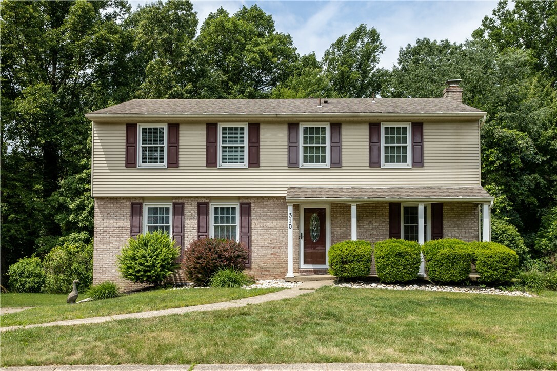 Property Photo:  310 Penn Lear Court  PA 15146 