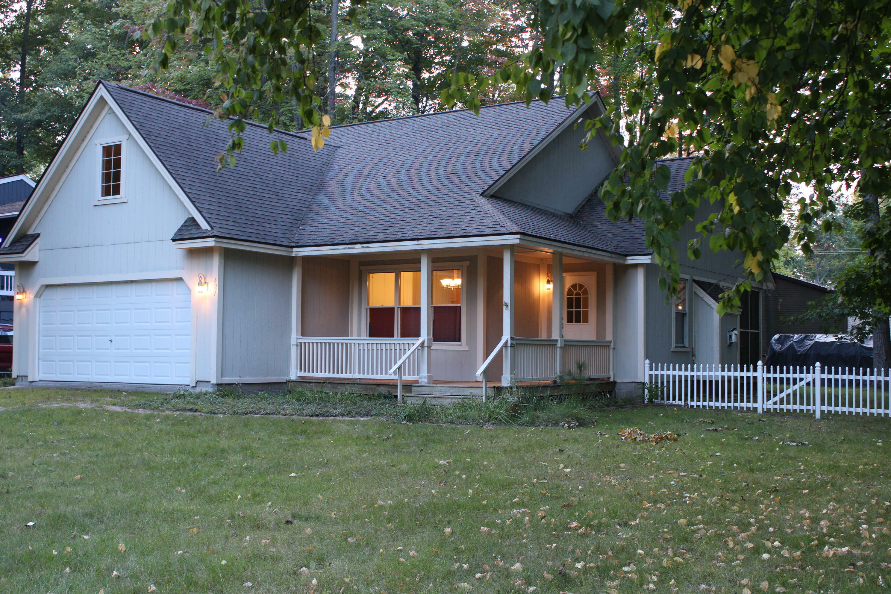 Property Photo:  427 Chippewa Trail  MI 48651 