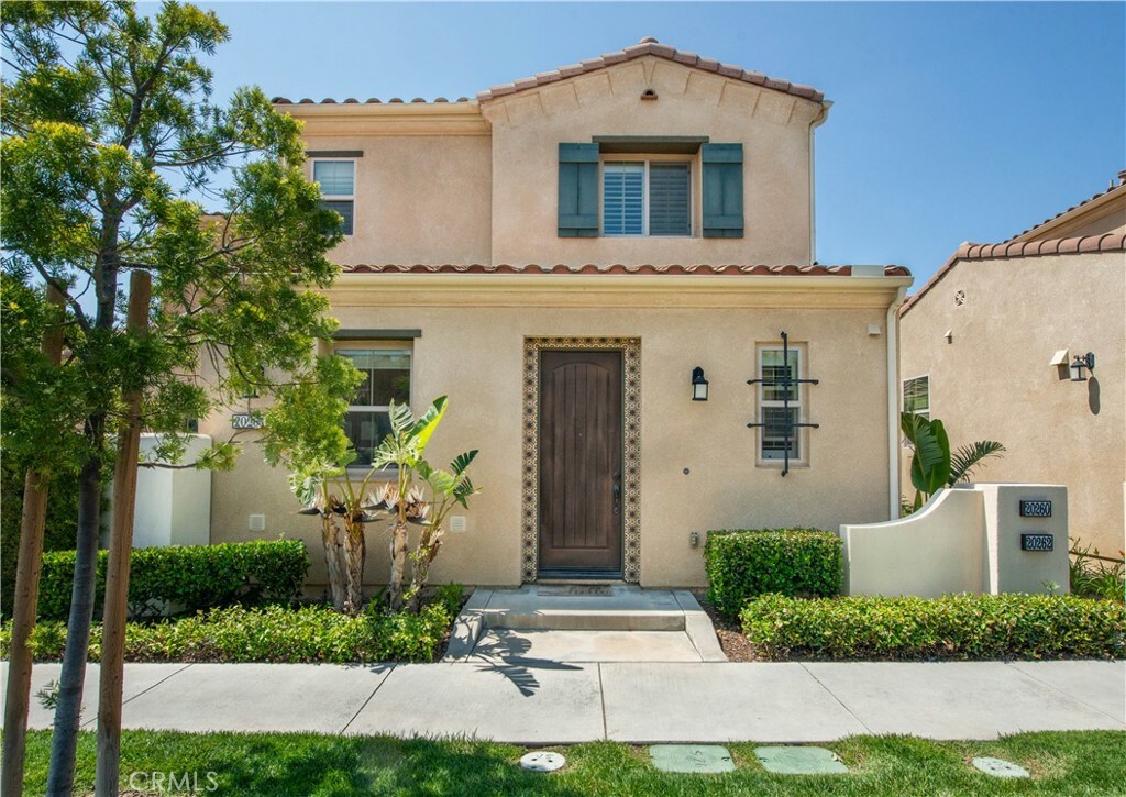 Property Photo:  20264 Pienza Lane  CA 91326 