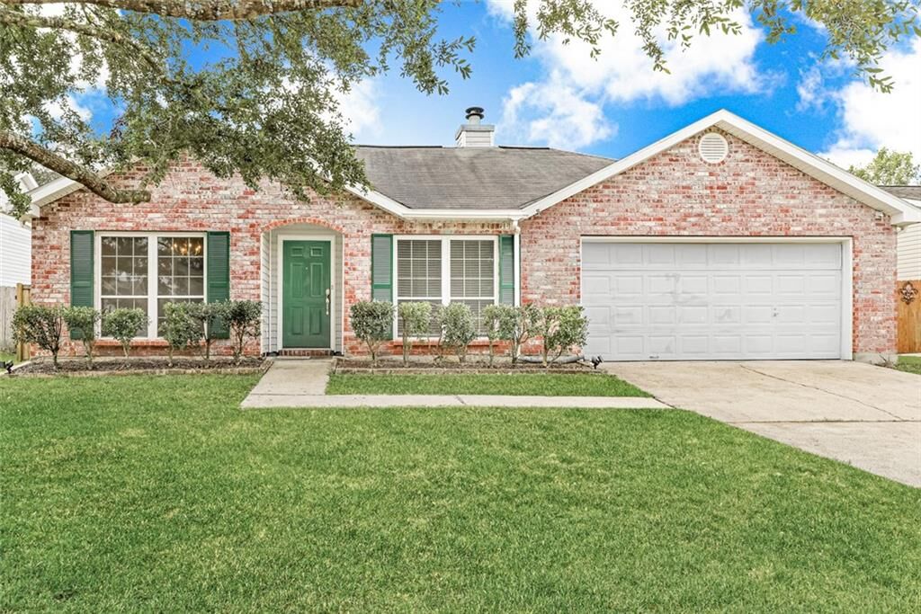 Property Photo: 1119 Mary Kevin Drive LA 70461