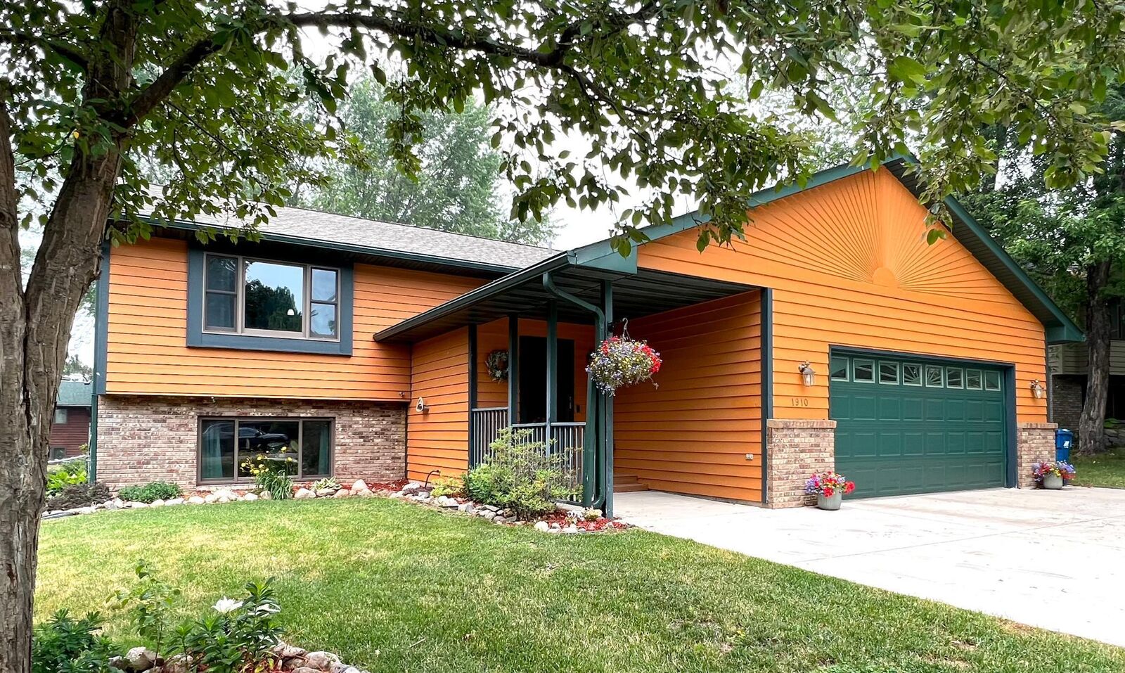 Property Photo:  1910 Circle Drive NW  MN 56379 