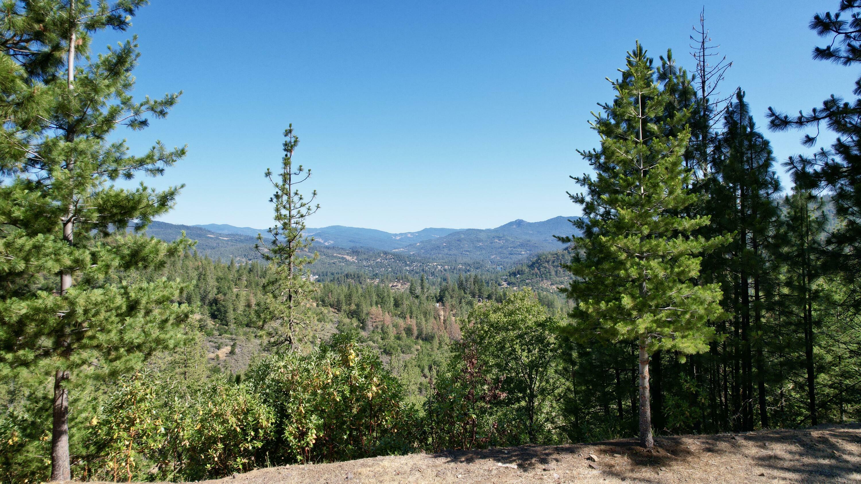 Property Photo:  2692 Indian Creek Road  OR 97539 