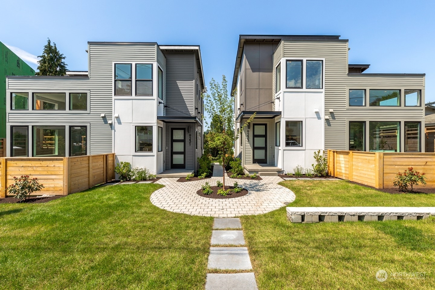 Property Photo: 9233 A 3rd Avenue NW WA 98117