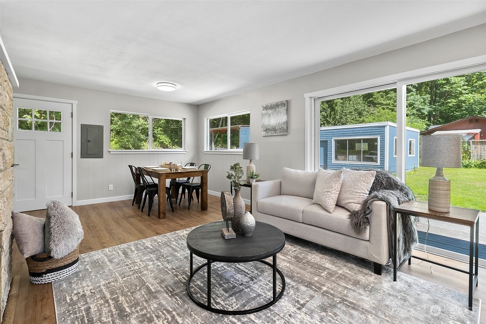 Property Photo: 7119 Highland Park Way SW WA 98106