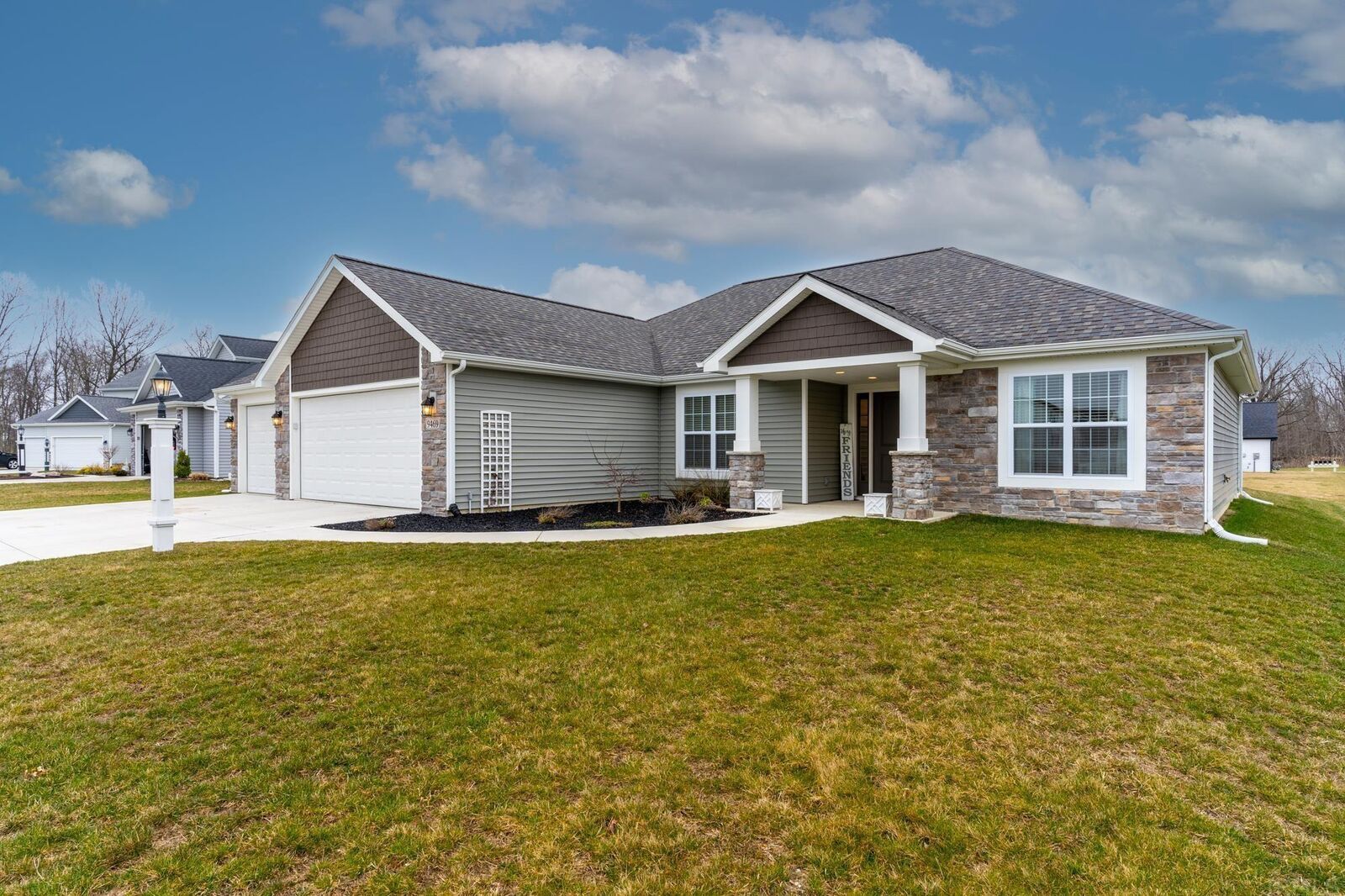 Property Photo:  9469 Banbury Trail  IN 46818 