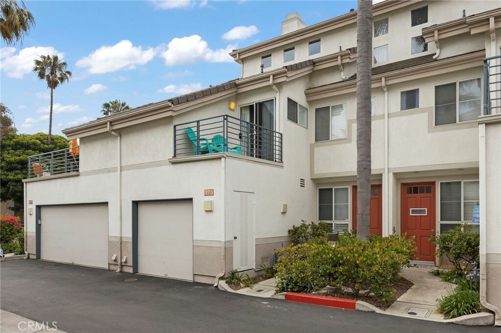 Property Photo:  373 Blue Dolphin Drive  CA 93041 