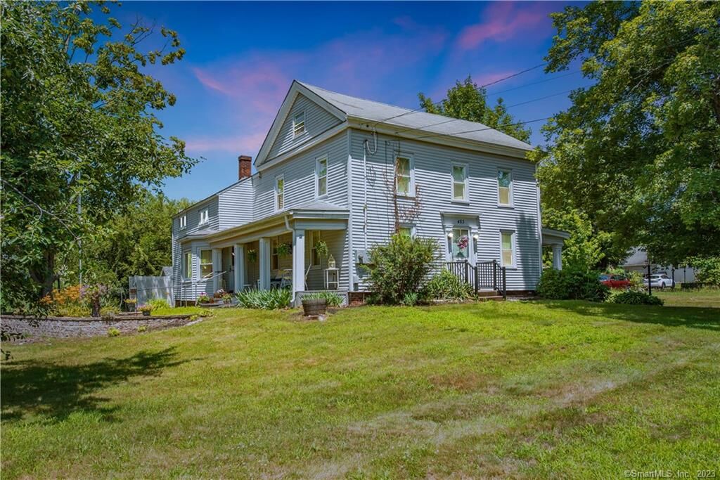 Property Photo:  483 Mapleton Avenue  CT 06078 