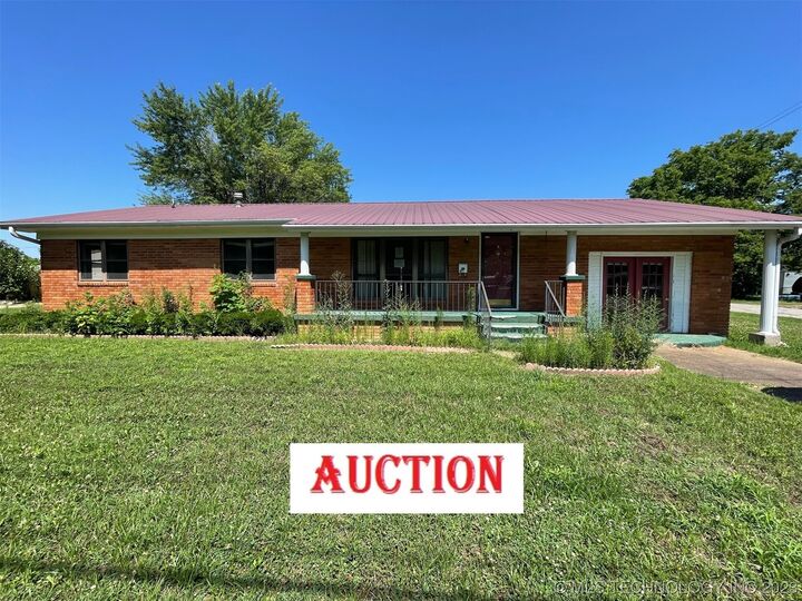 401 S Cedar Street  Sallisaw OK 74955 photo