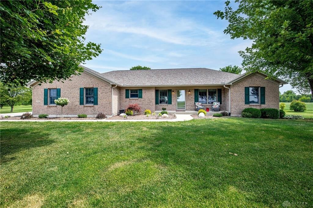 Property Photo: 7178 Ringwood Road OH 45056