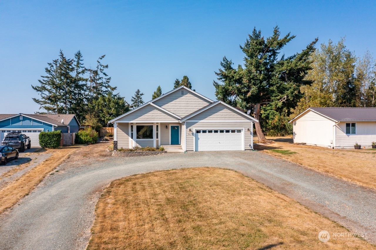 Property Photo:  947 Carl Avenue  WA 98277 