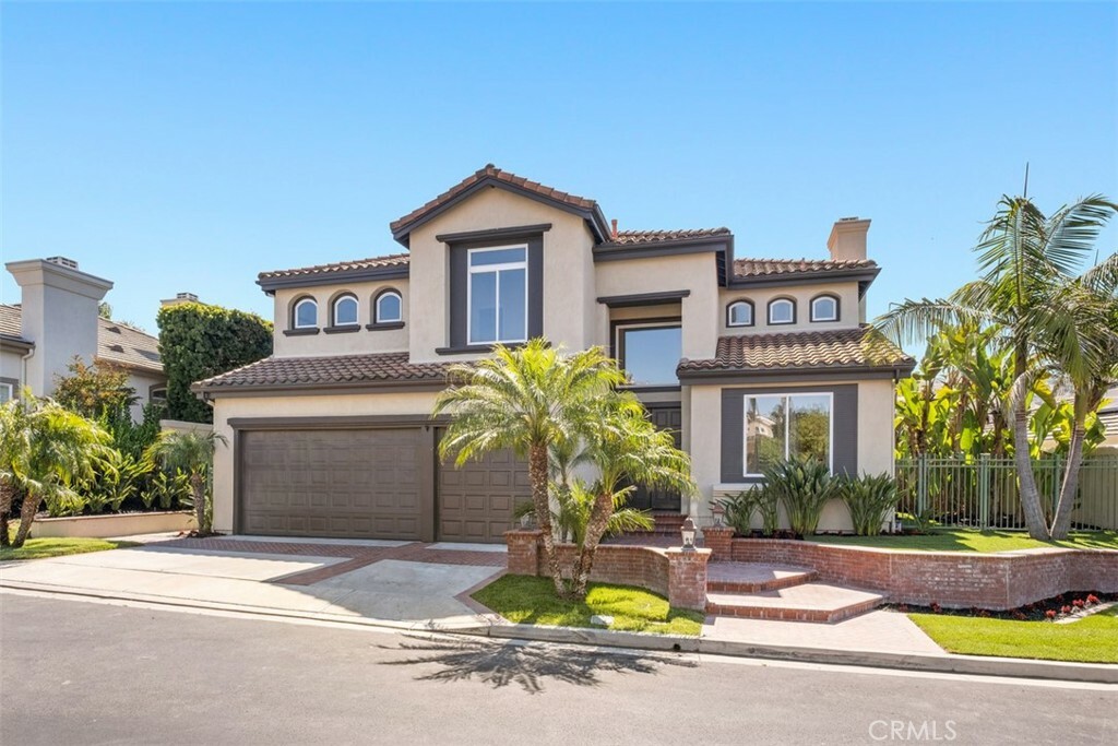 Property Photo:  34 Golf View Drive  CA 92679 