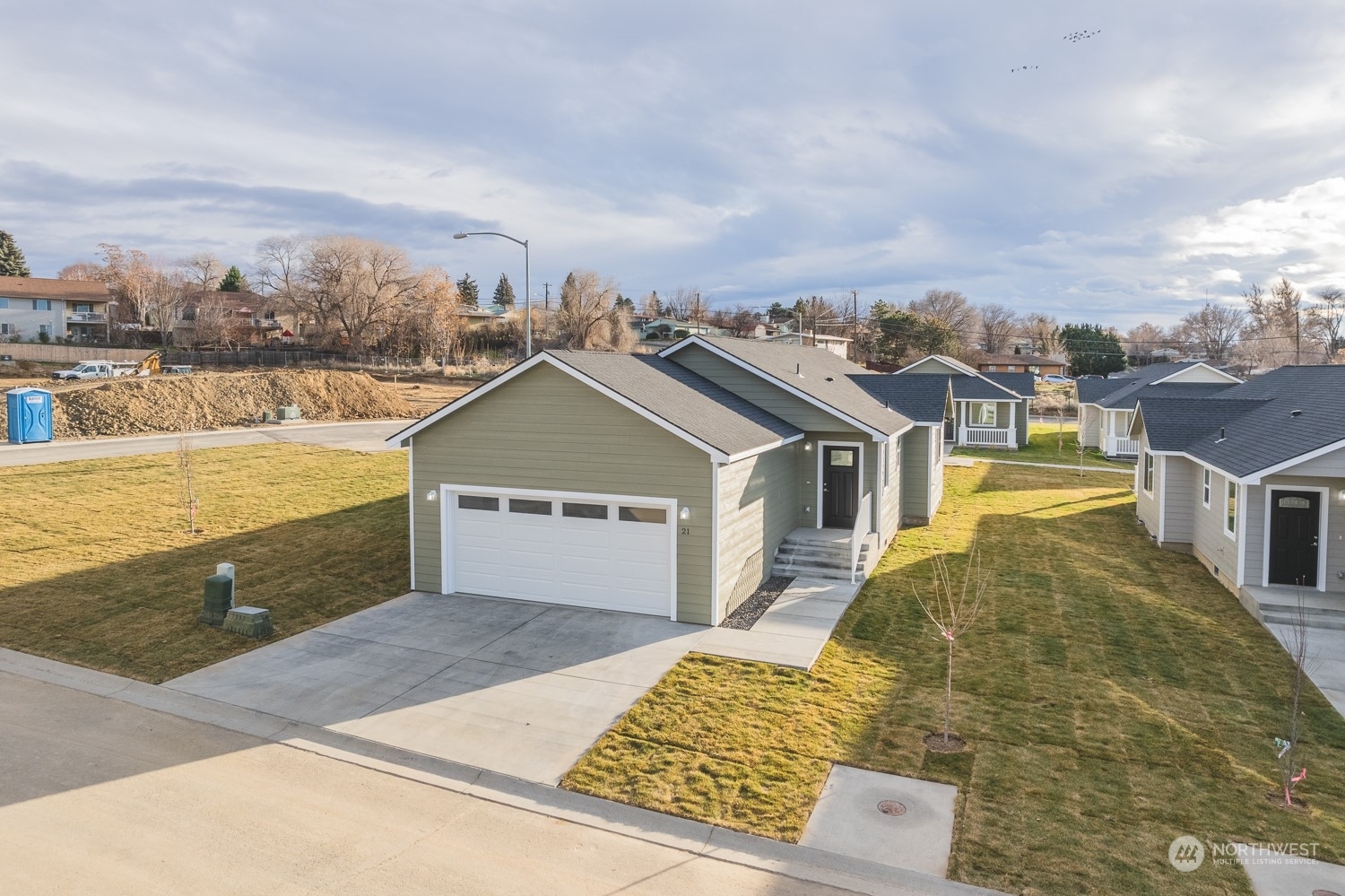 123 E 9th Avenue 52  Moses Lake WA 98837 photo