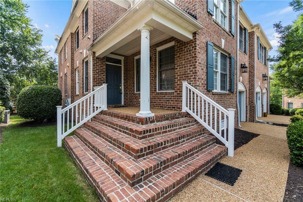 Property Photo: 228 Brookwood Drive VA 23185