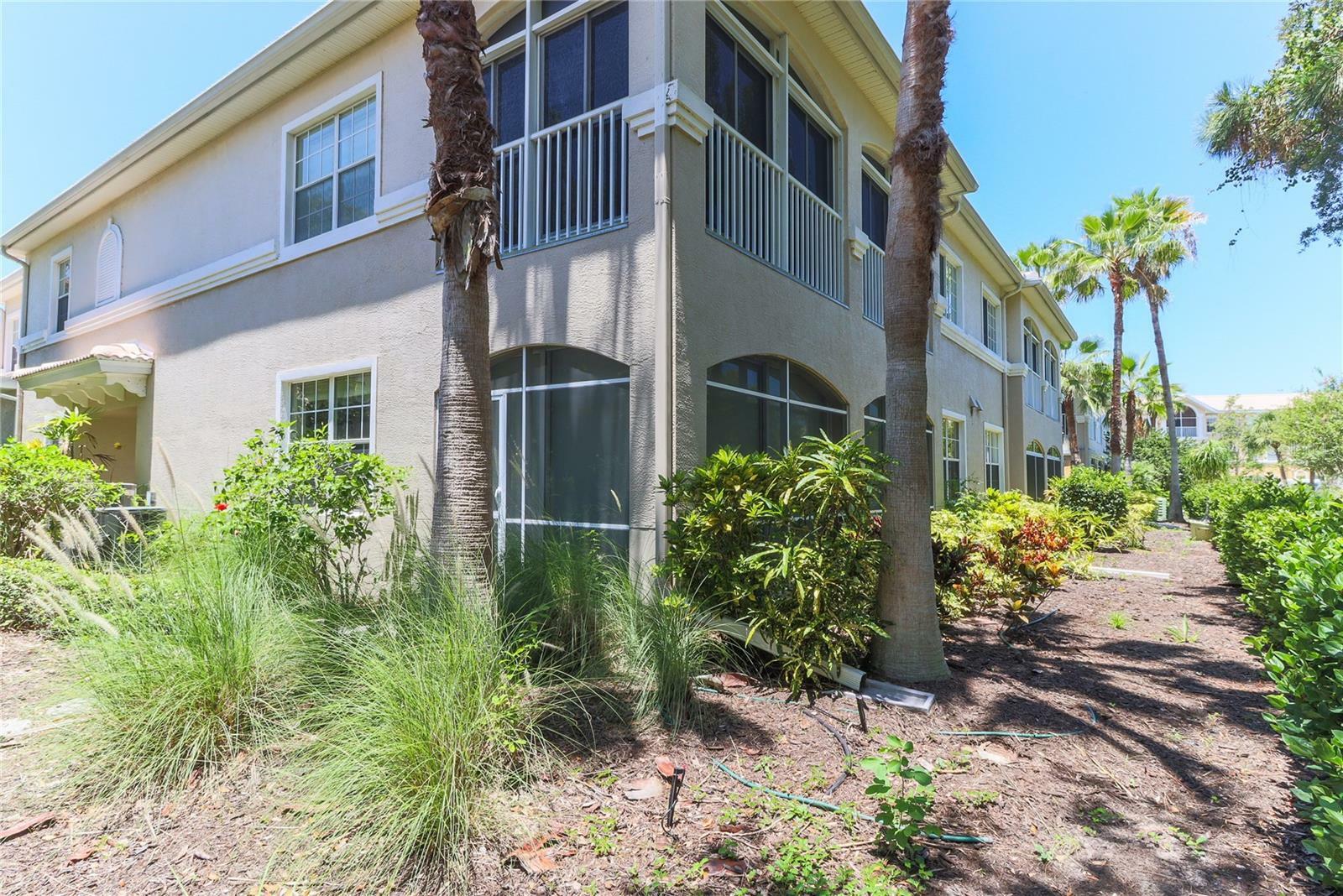 Property Photo:  3000 Ibis Way 102  FL 34292 