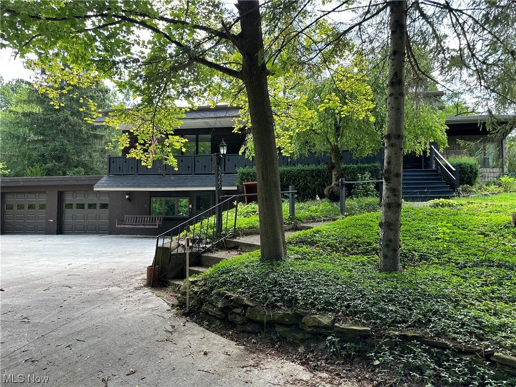 Property Photo:  3229 Main Street  OH 44440 