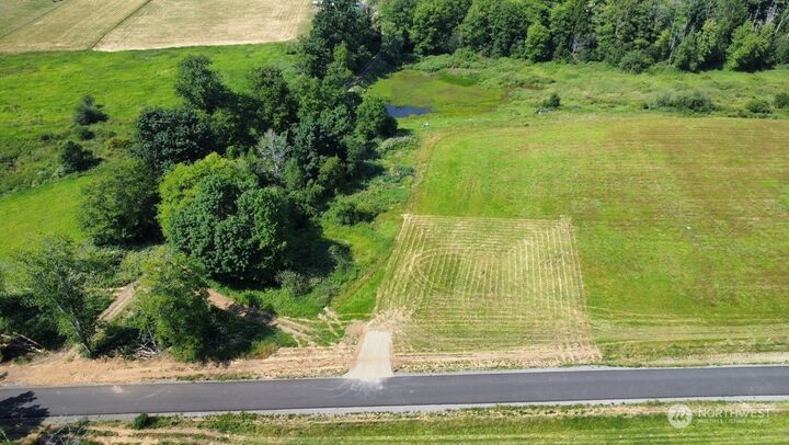 20  Sunburst Lane  Onalaska WA 98570 photo