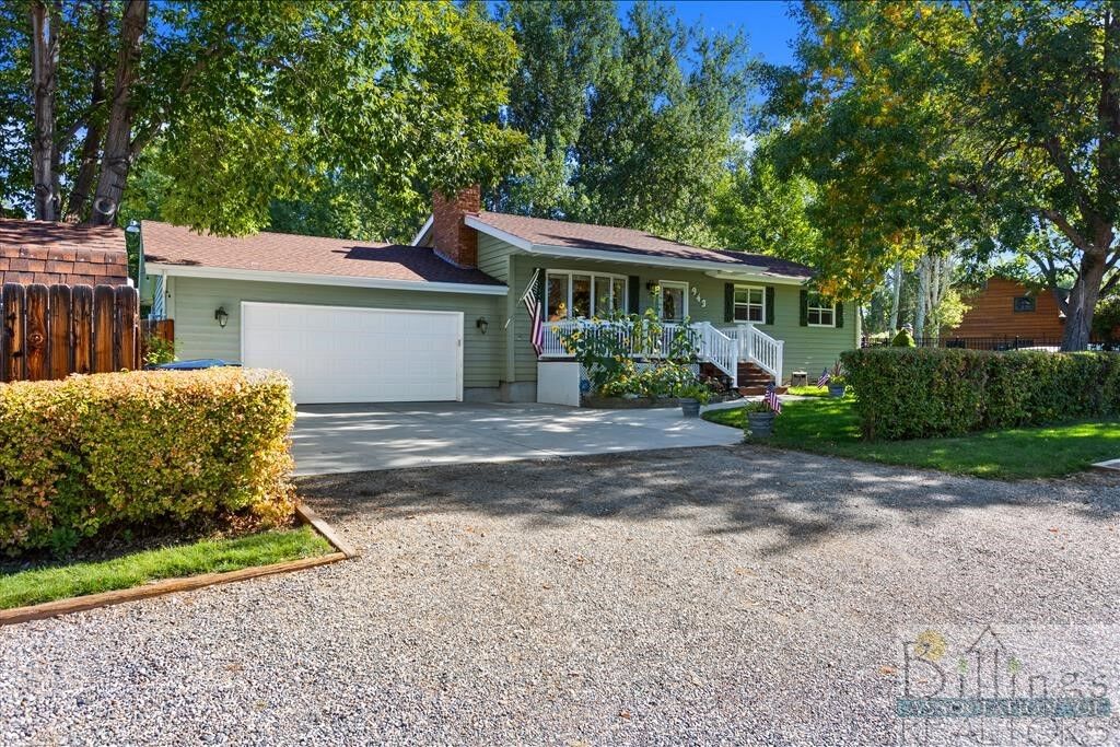 Property Photo: 943 Barbara Drive MT 59101