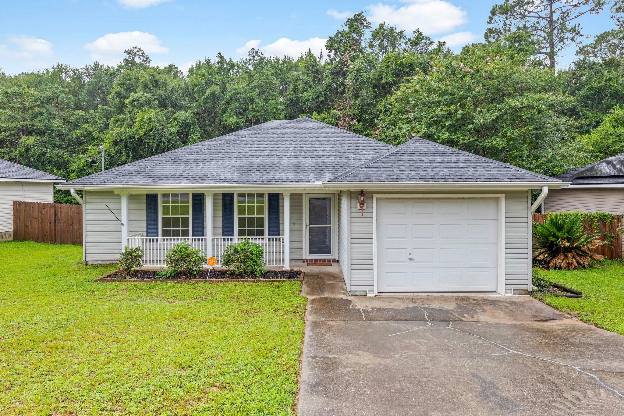 Property Photo:  5270 Overbrook Drive  FL 32570 